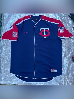 Nike Minnesota Twins men’s Baseball Jersey Sz XL